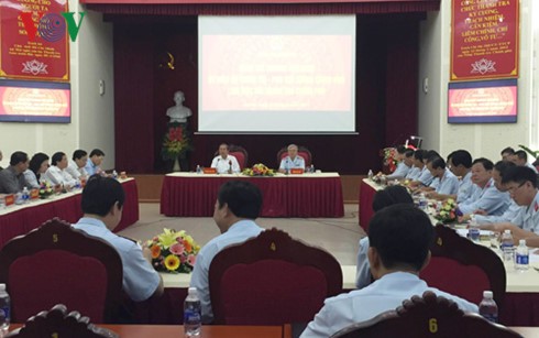 Truong Hoa Binh travaille avec l’inspection gouvernementale - ảnh 1